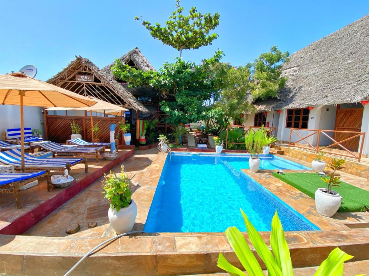 Utulivu Bungalow Nungwi Exteriér fotografie